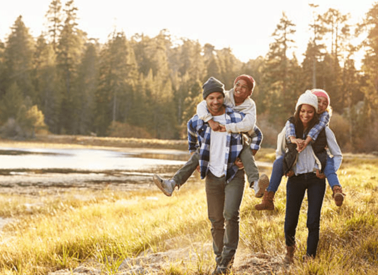 spring hiking gear for families featured image